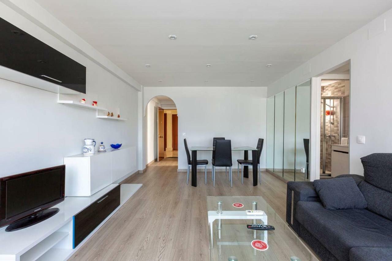 Apartamentos La Vaguada Suites 마드리드 외부 사진